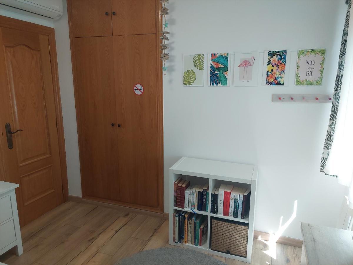 Family Apartment Andrea อาลากวาส ภายนอก รูปภาพ